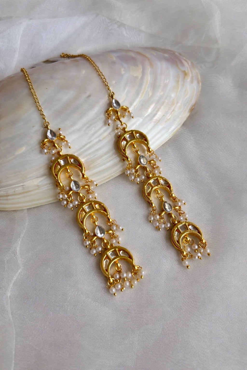 Anaiza Chand Earrings