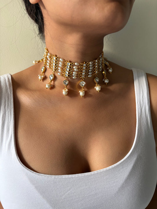 Pitari Choker