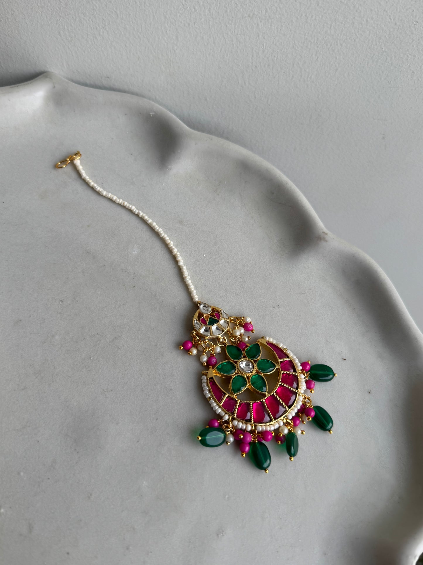 Tyohar Chandbali Tika Set