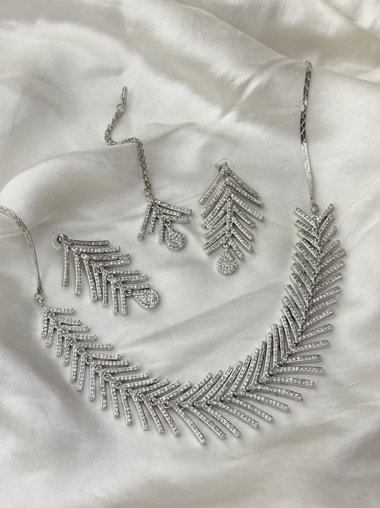 Maahi Set