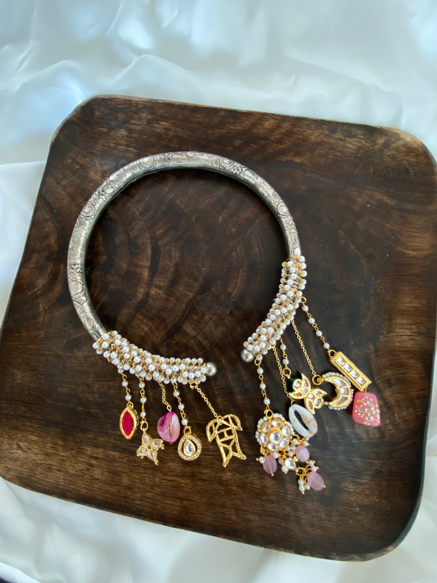 Qyamat Hasli Necklace