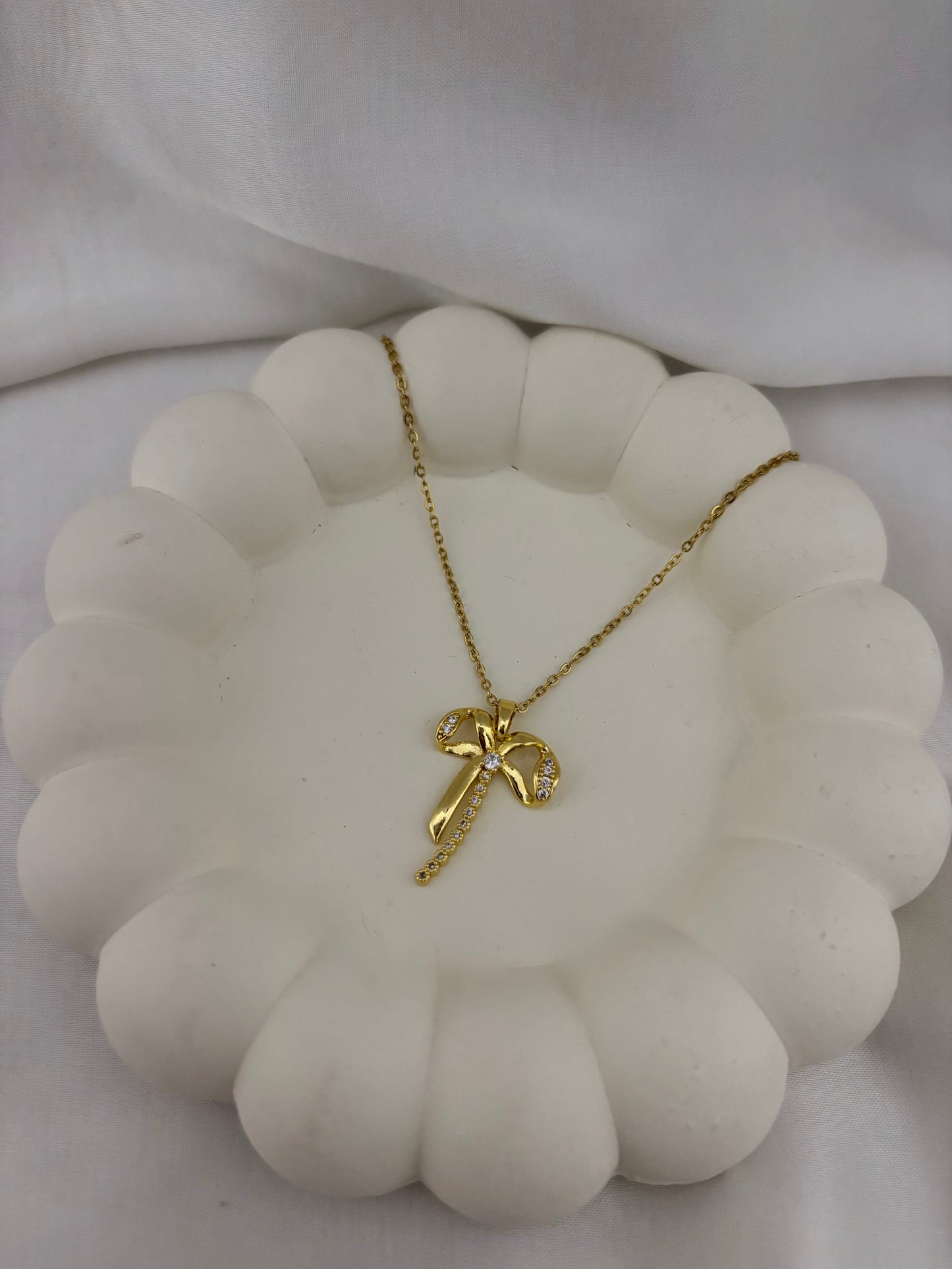 Bow Tie Chain