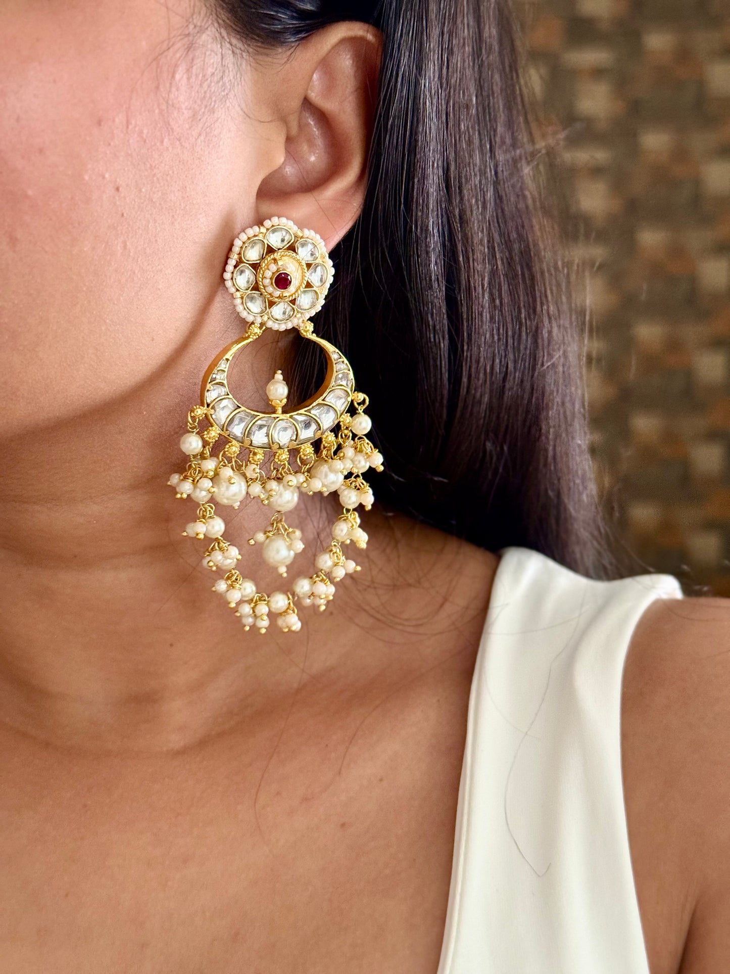 Shehjeena Chandbali