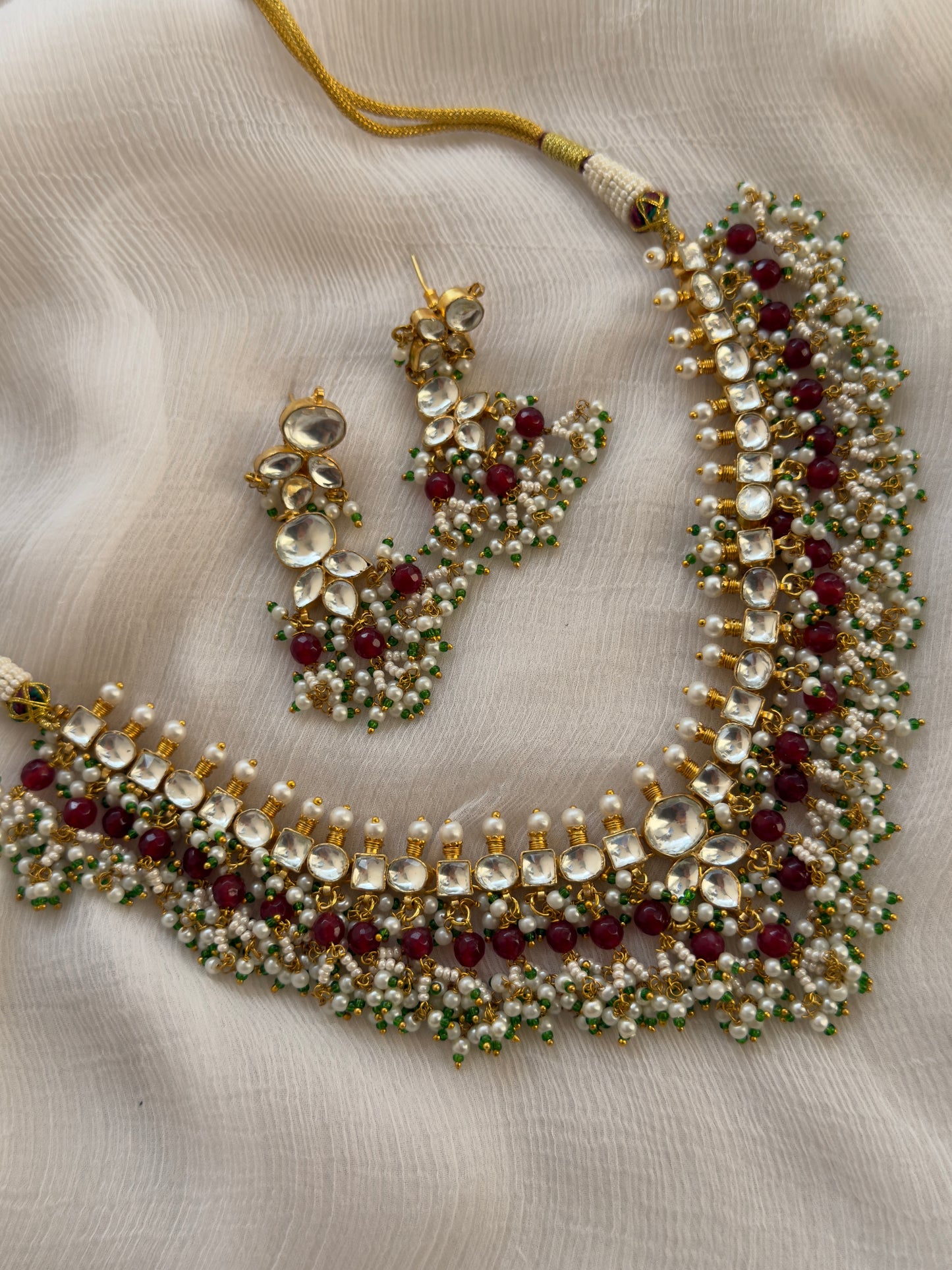 Dilruba Choker