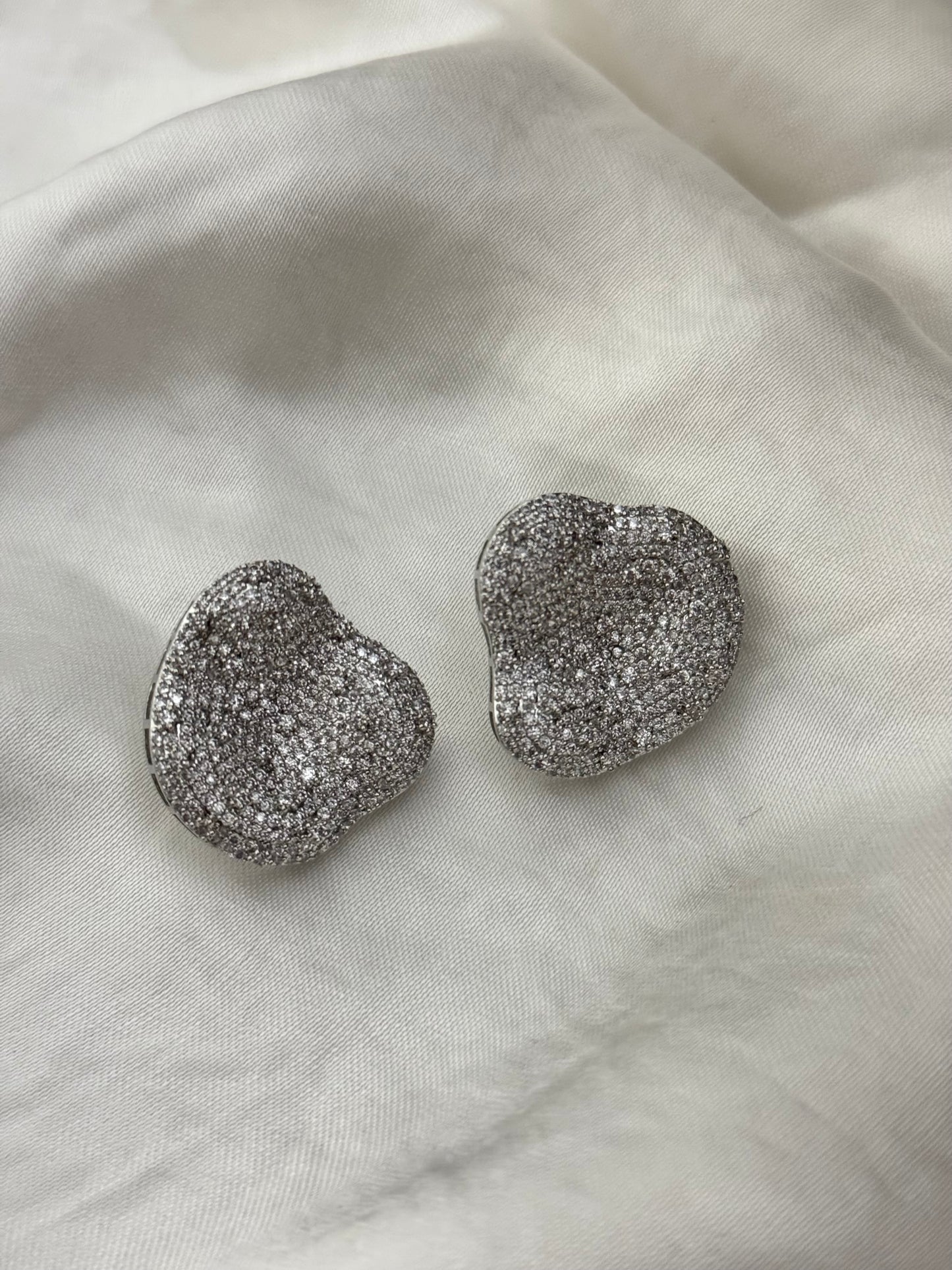 Meline Gold Studs