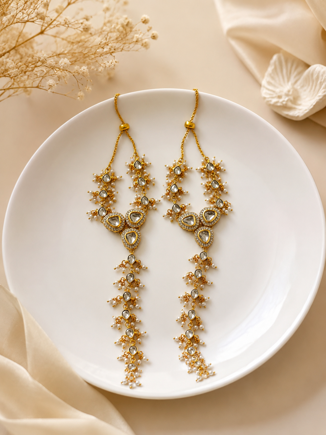 Kundan Handflowers