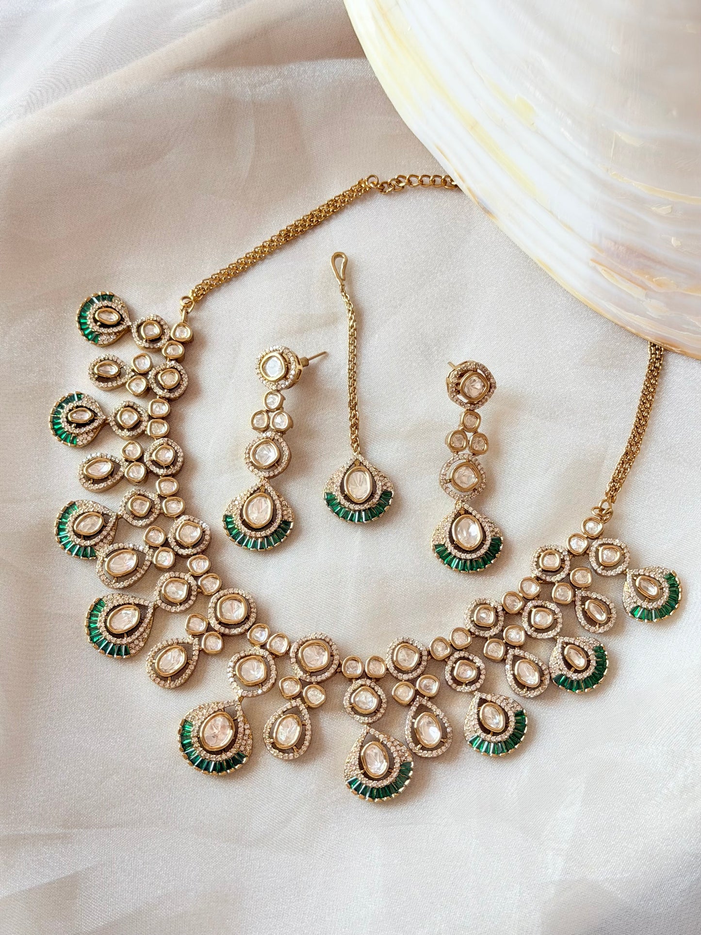 Nayab Choker Set