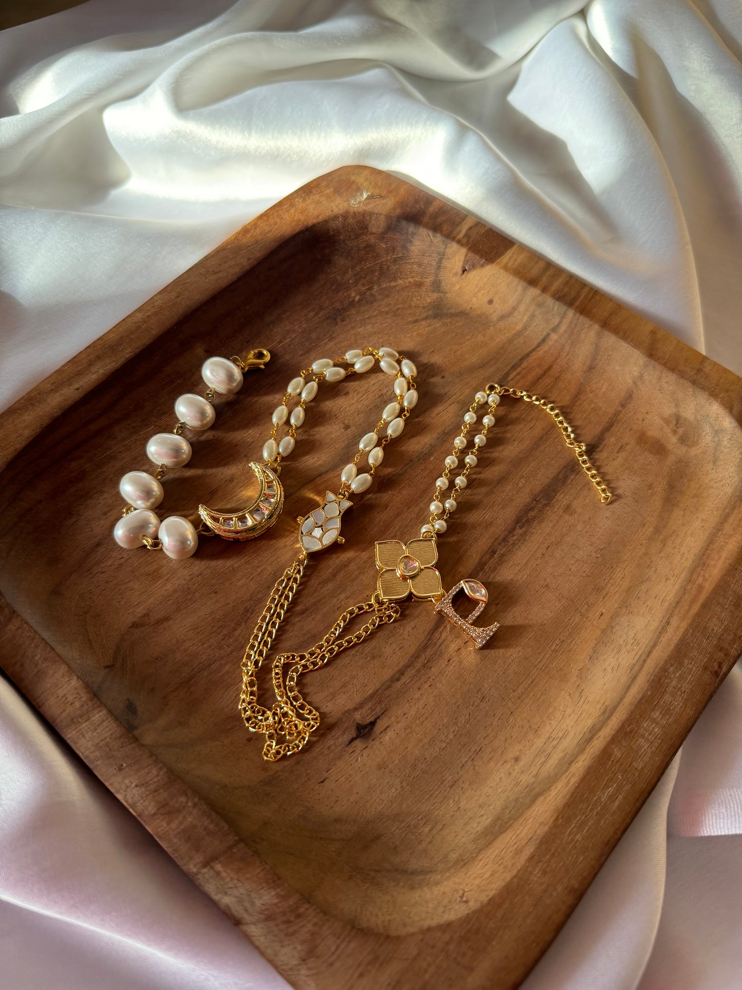 Arzina Twisted Bracelet