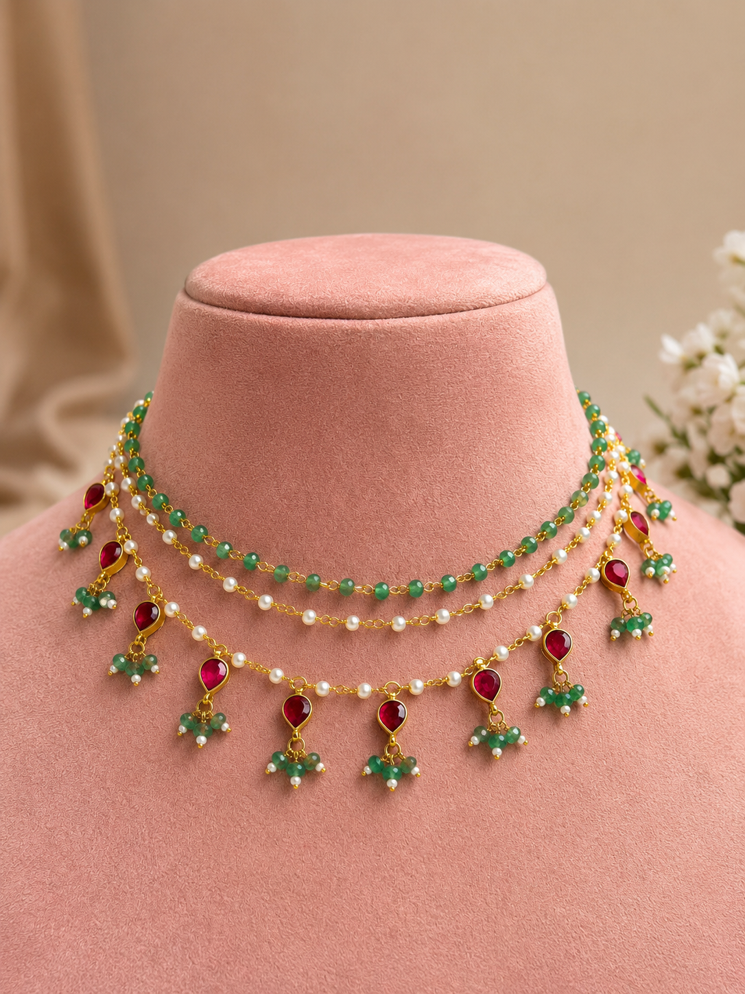Afsana Choker