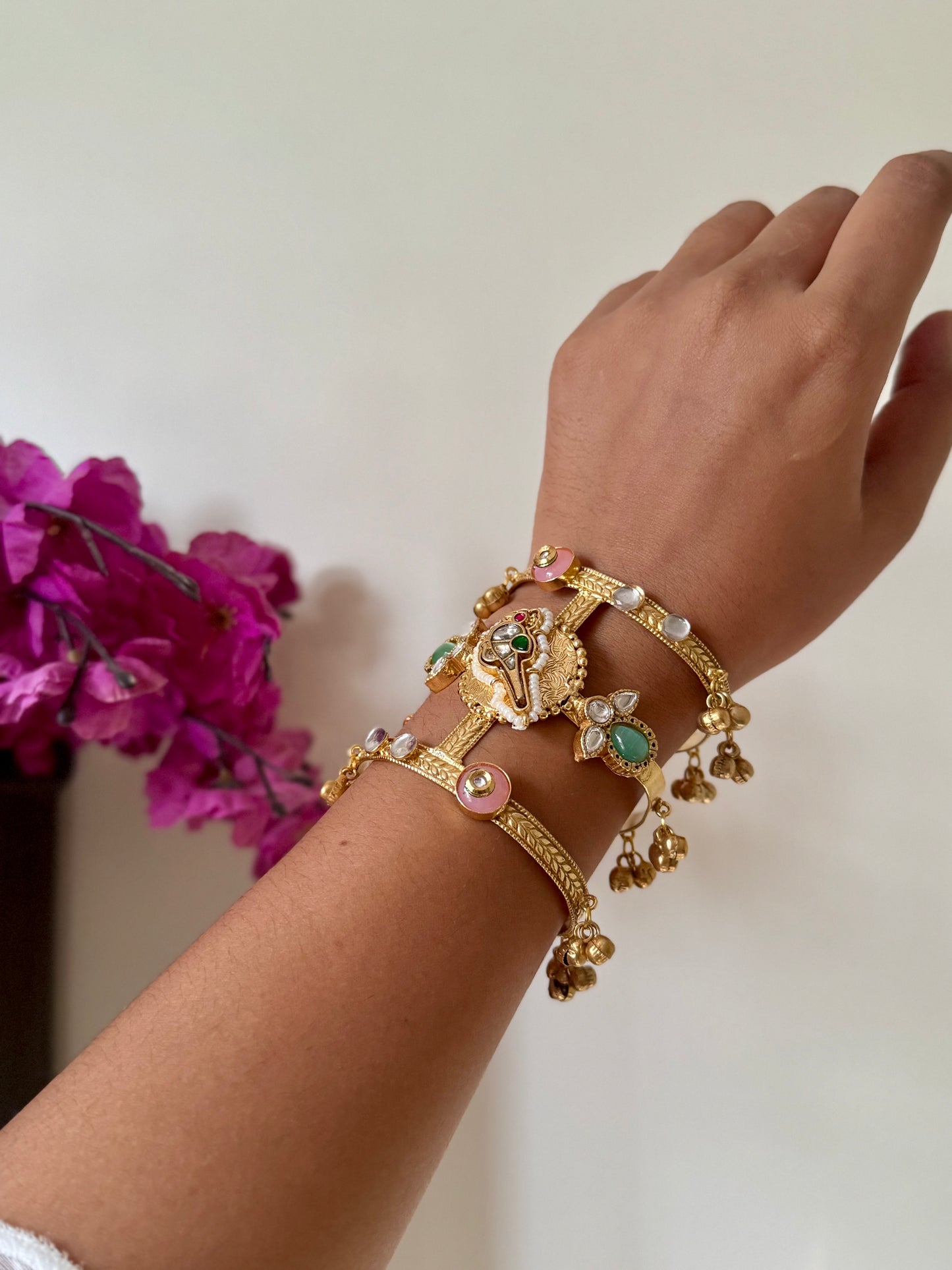 Panchi Handcuff