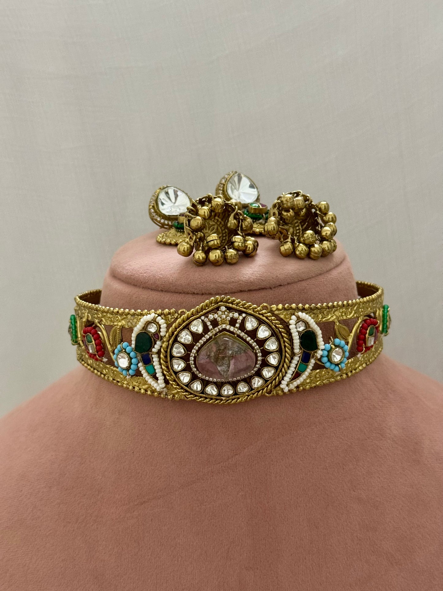 Rivaaz Choker Set