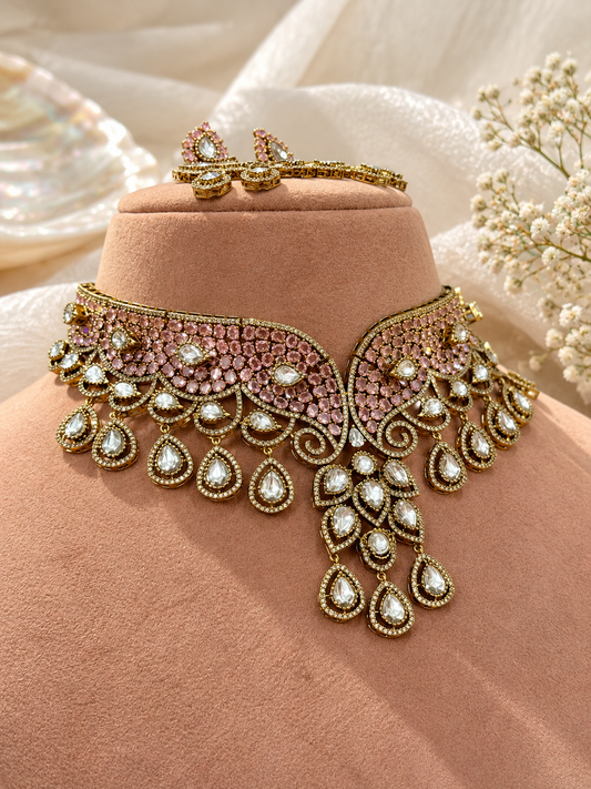 Aitbaar Necklace Set