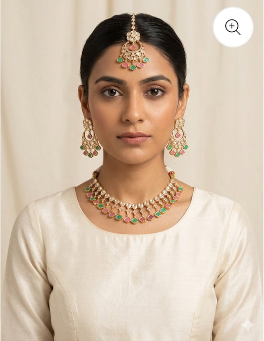 Wajood Necklace Set