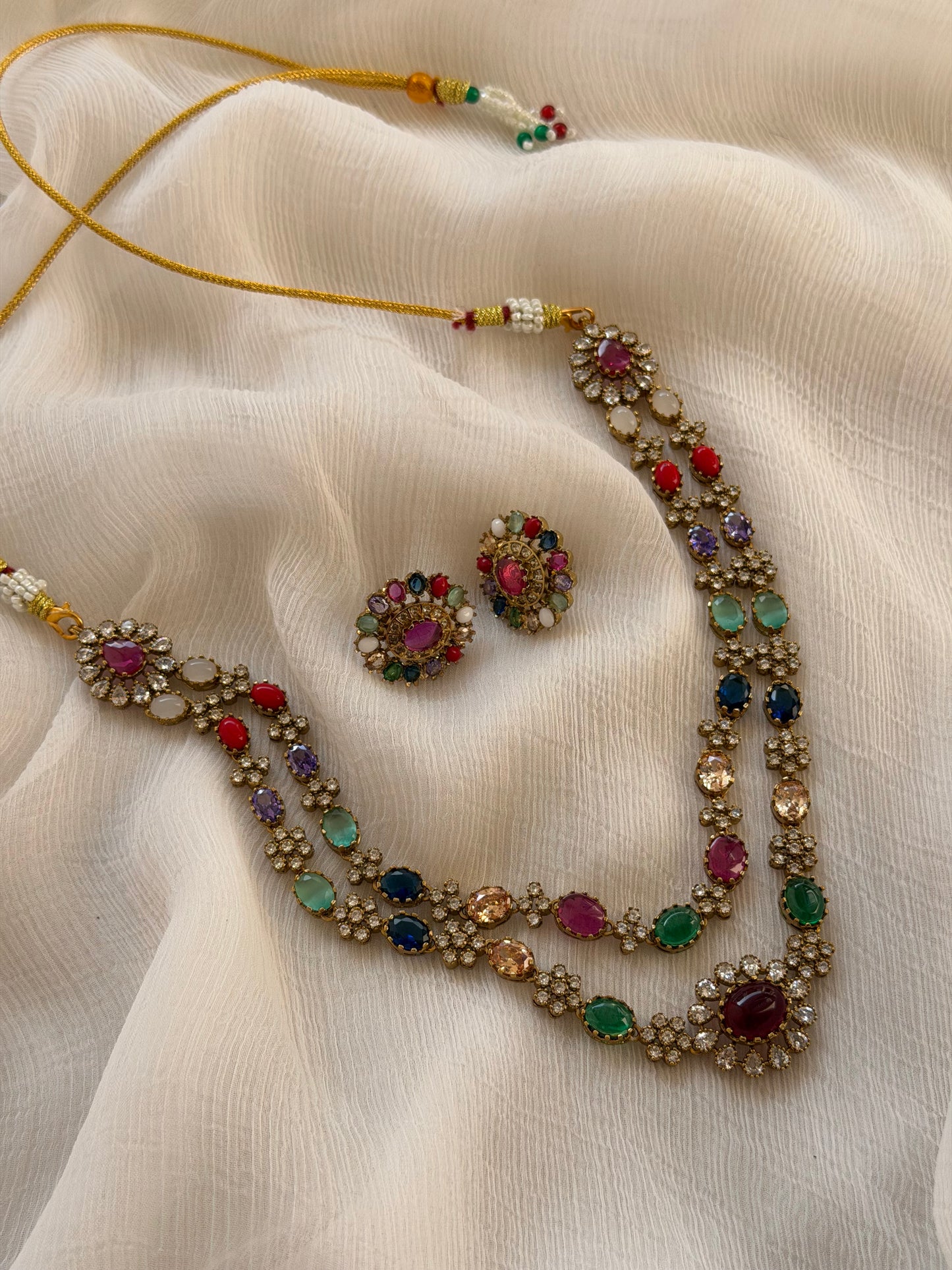 Arzoo Choker