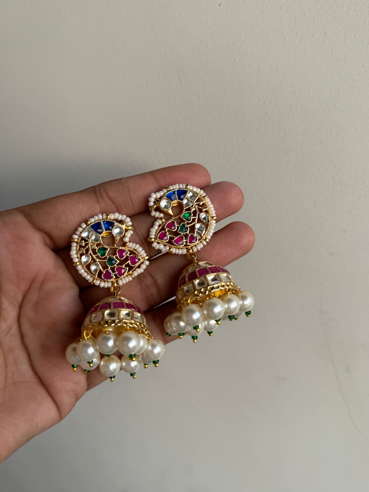 Gagan Jhumka