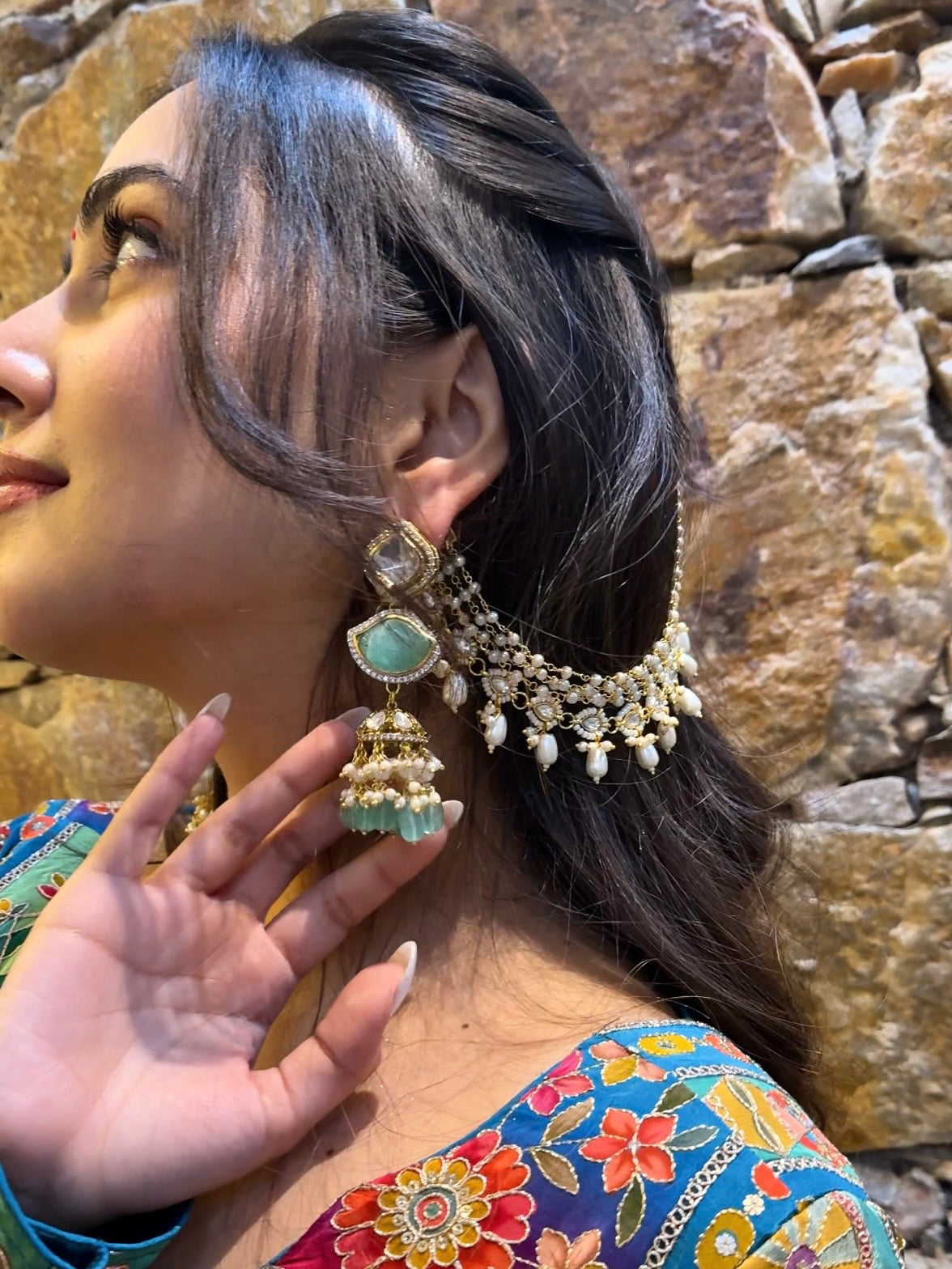 Suhana String Earrings