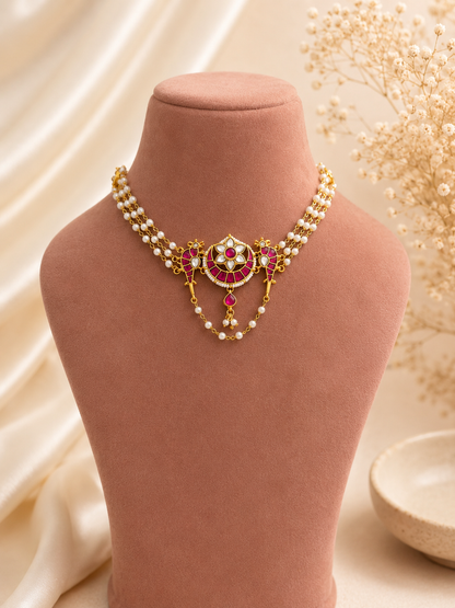 Arpan Necklace