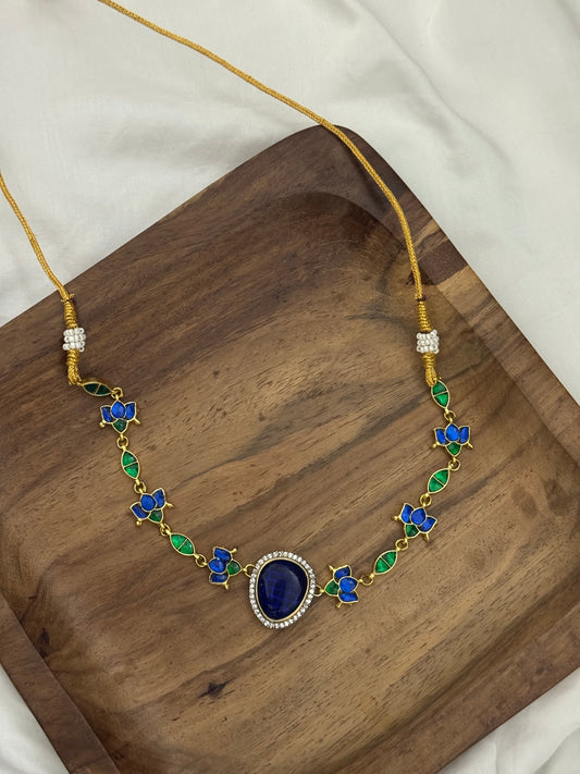 Blue choker