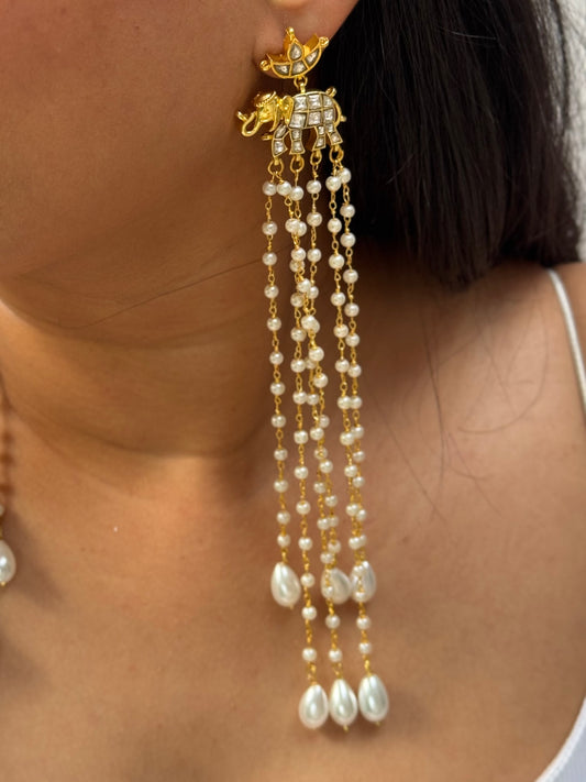 Hasthi Danglers