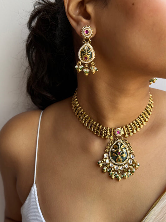 Sati Necklace Set