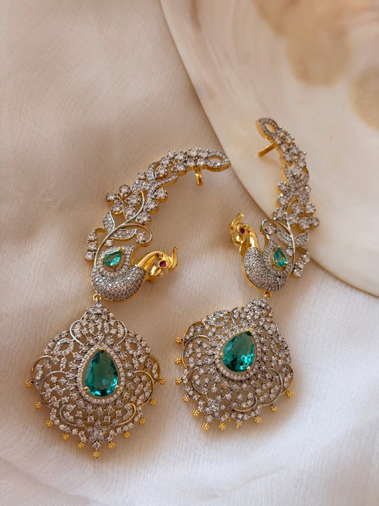 Tripti Earcuff