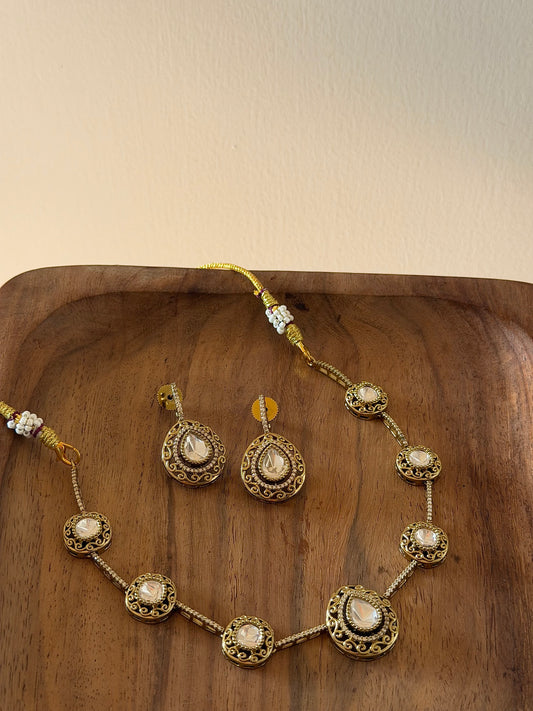 Sifa Necklace Set