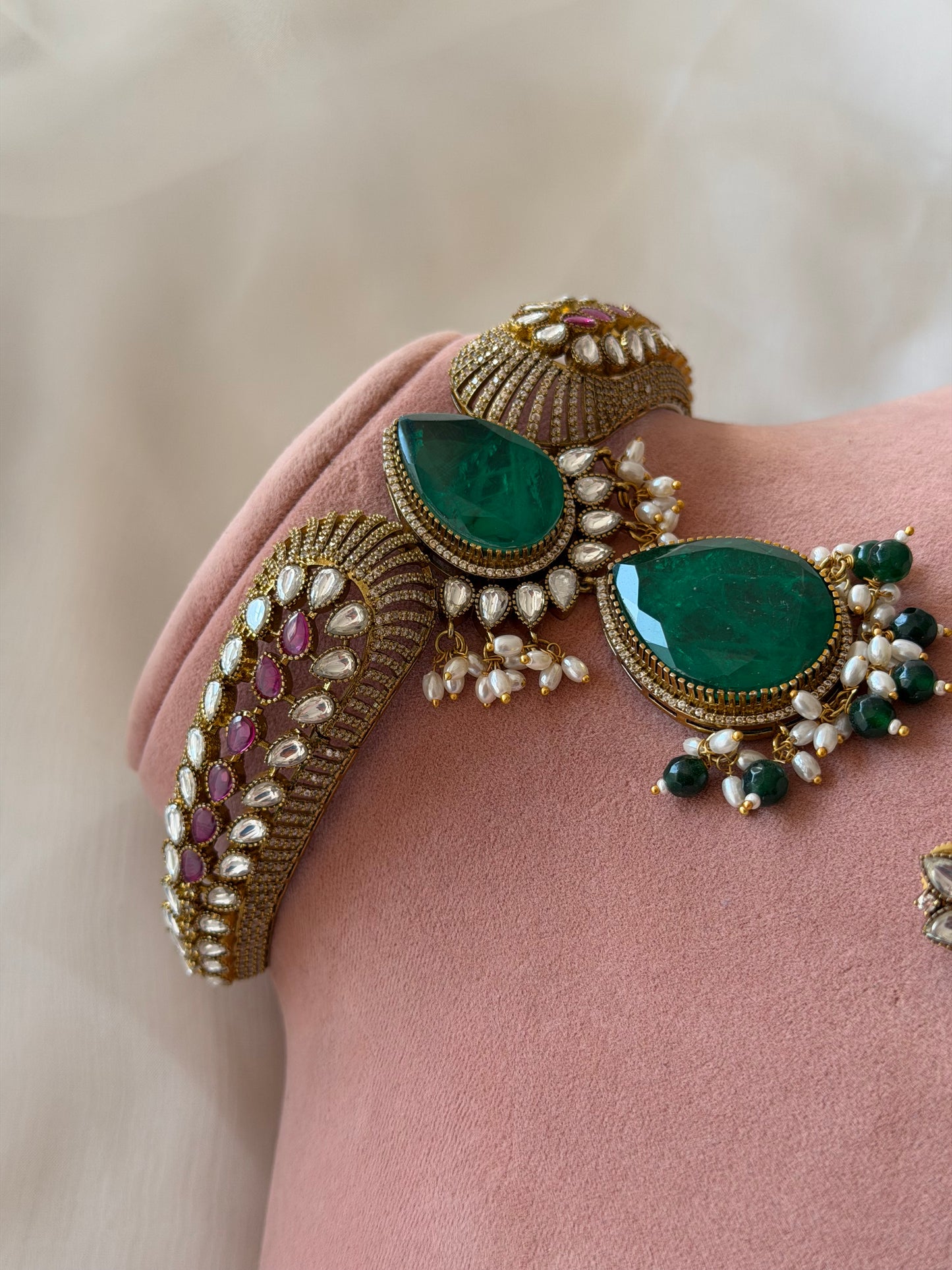 Divakar Necklace