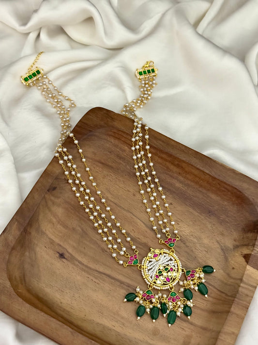 Falak Necklace