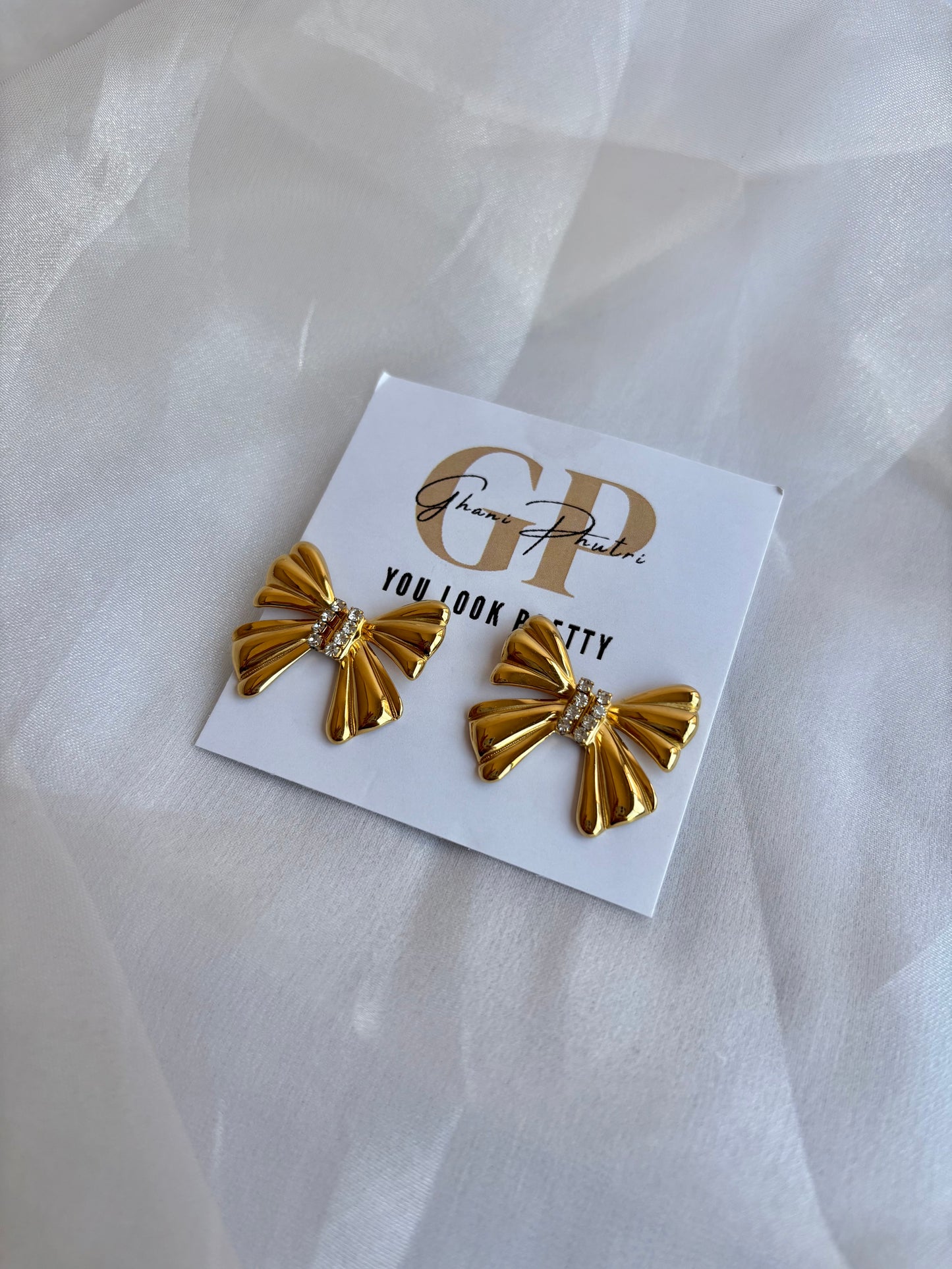 Pretty Bow Earrings
