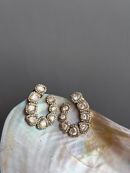 Ruhi Studs