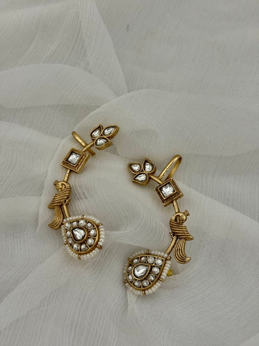 Kumud Earcuff