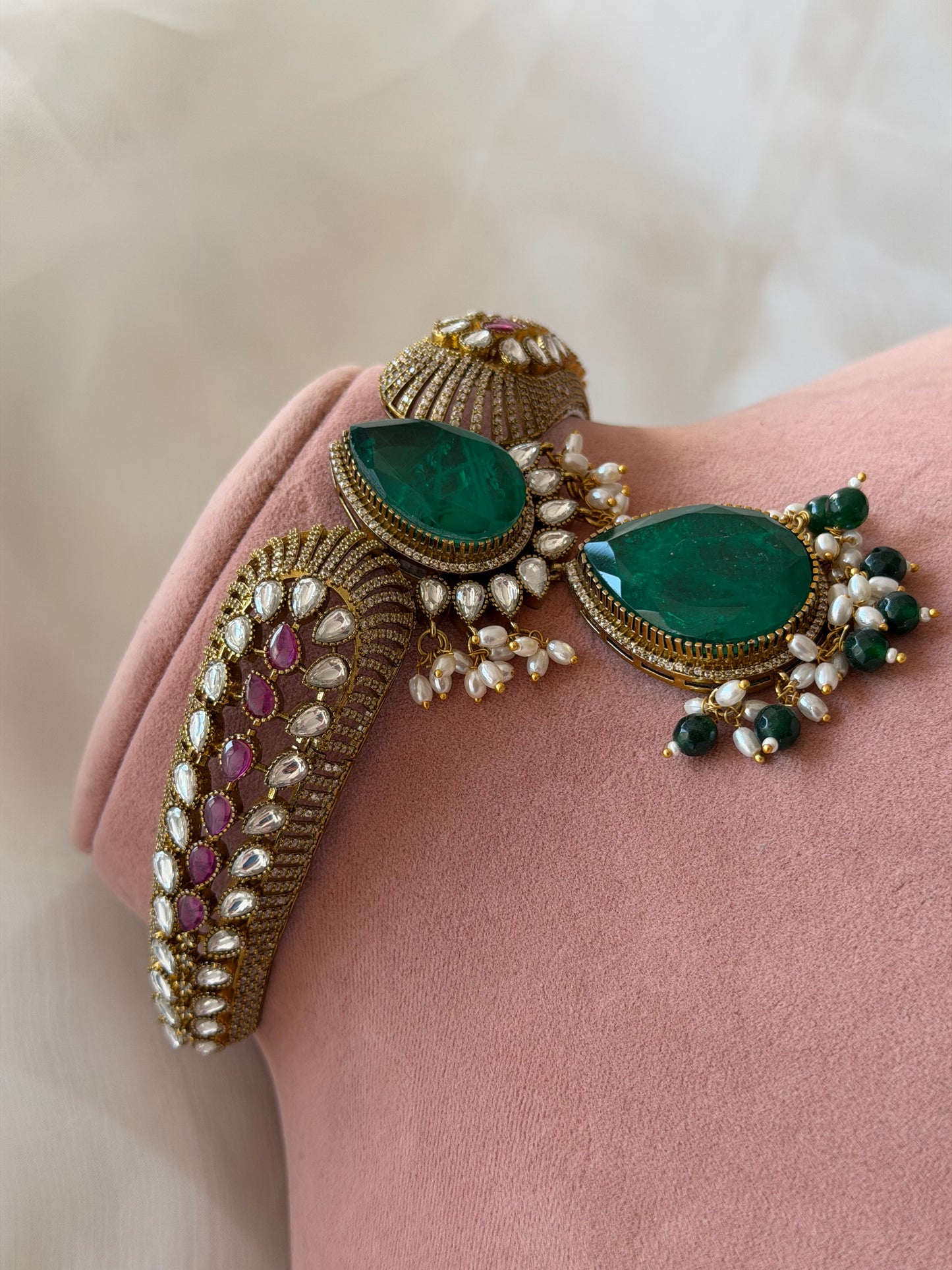 Divakar Necklace