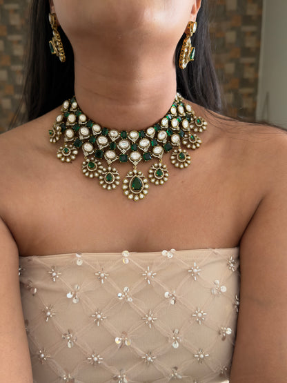 Vivaan Choker