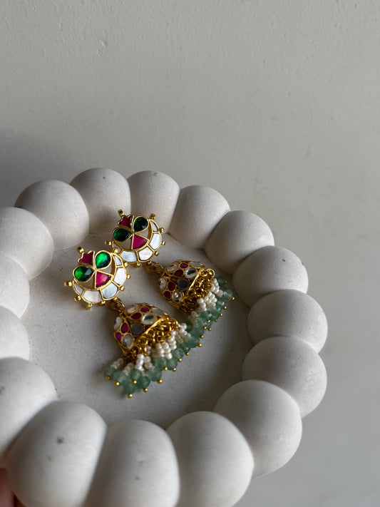 Musafir Jhumka