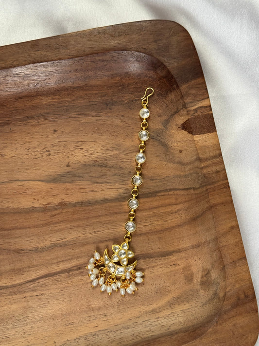 Mini Chand Tika