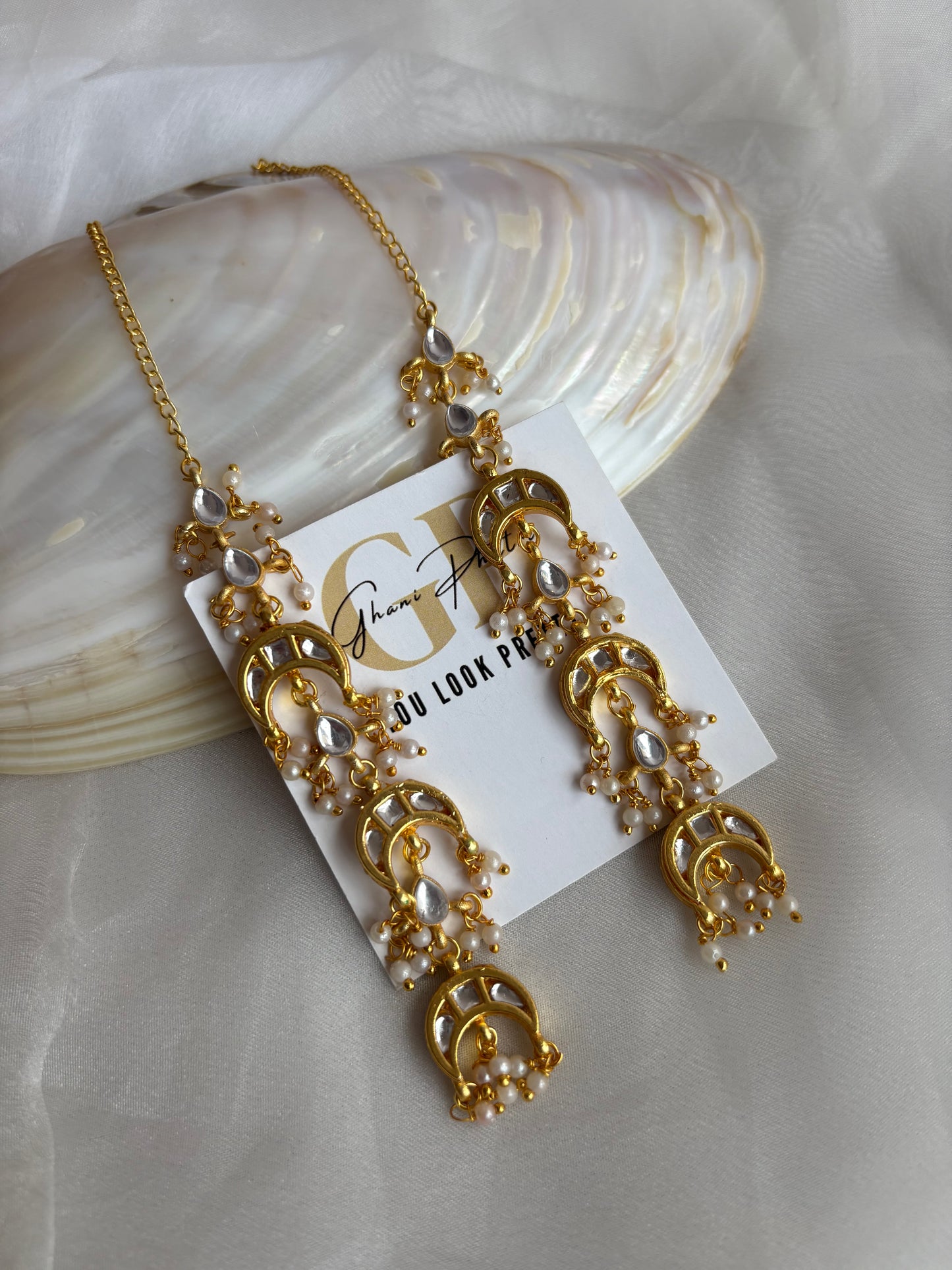 Anaiza Chand Earrings