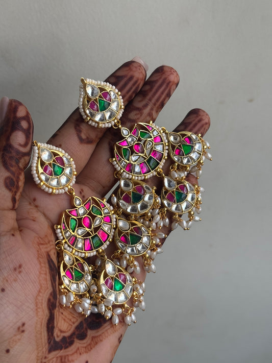 Aviras Earrings