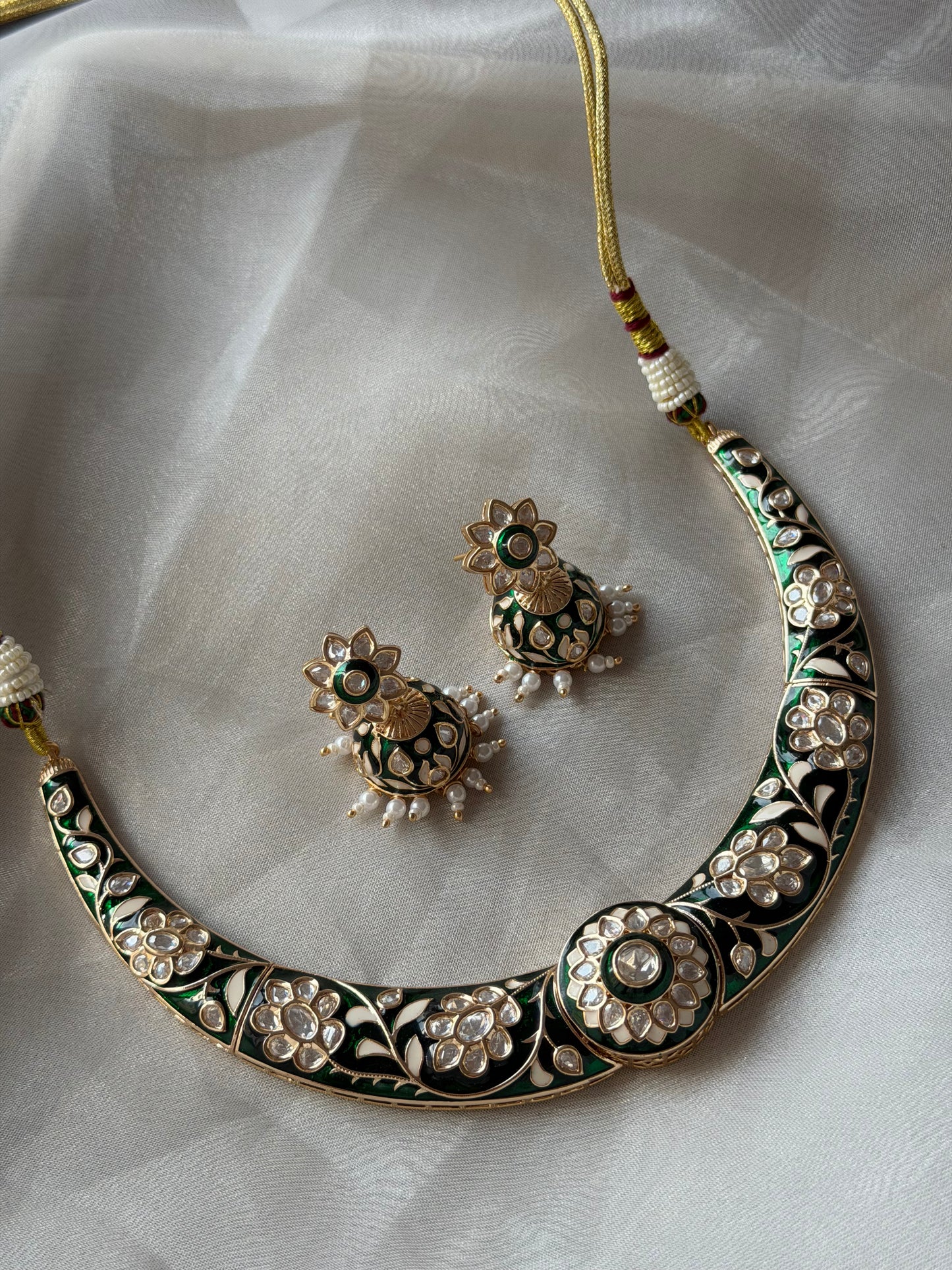 Dhola Hasli Necklace