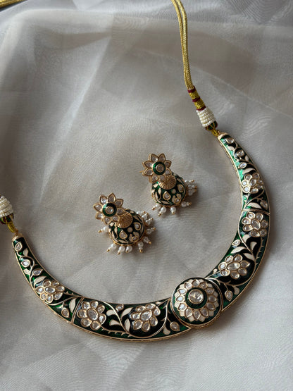 Dhola Hasli Necklace