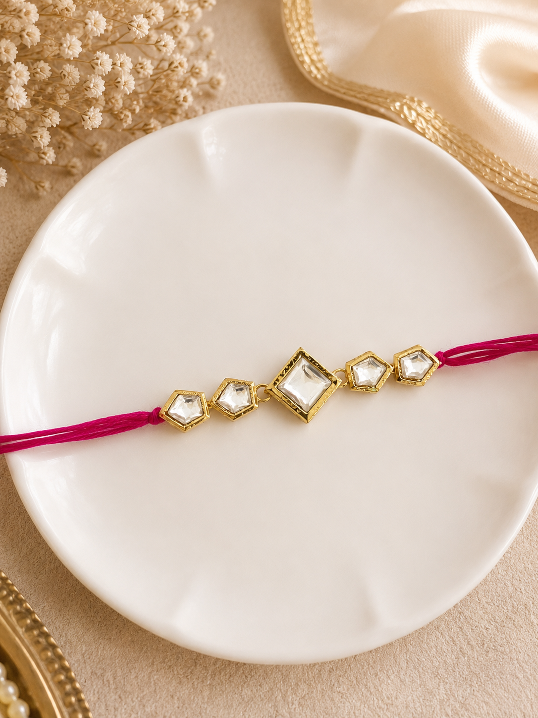 Minimal Rakhi