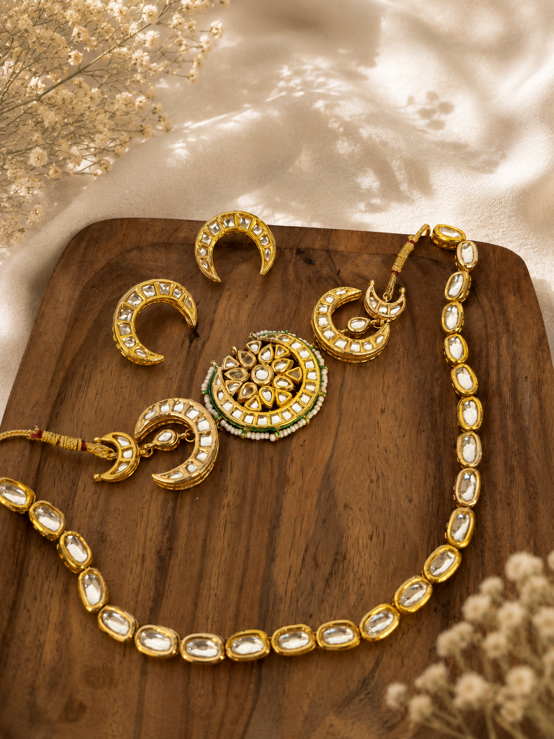 Adara Chand Choker Combo