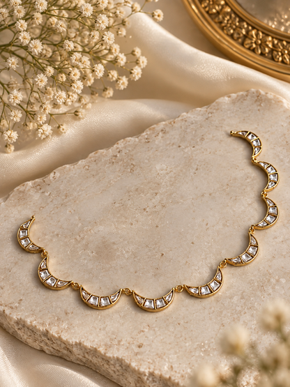 Savera Choker