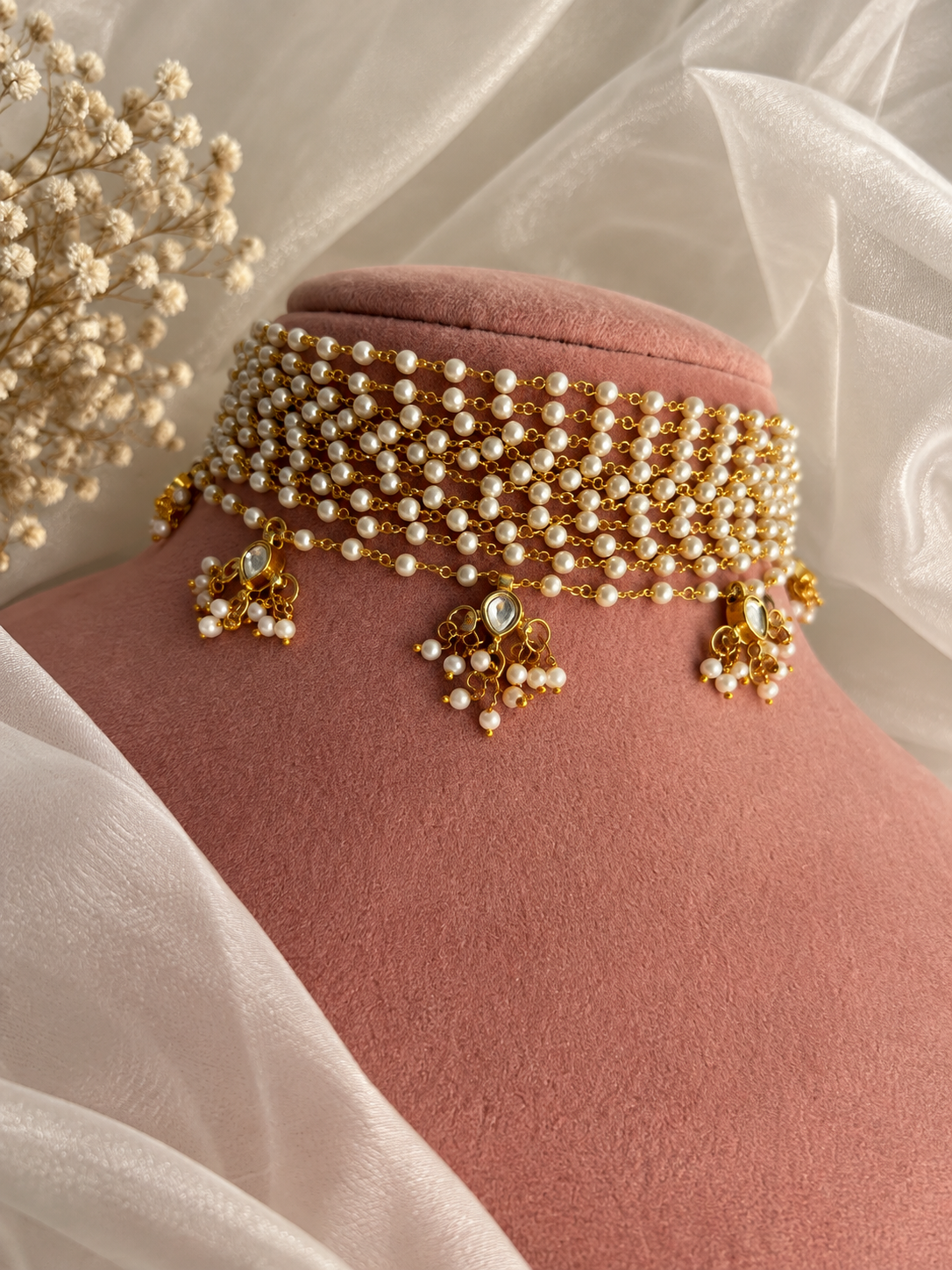 Ibtida Choker