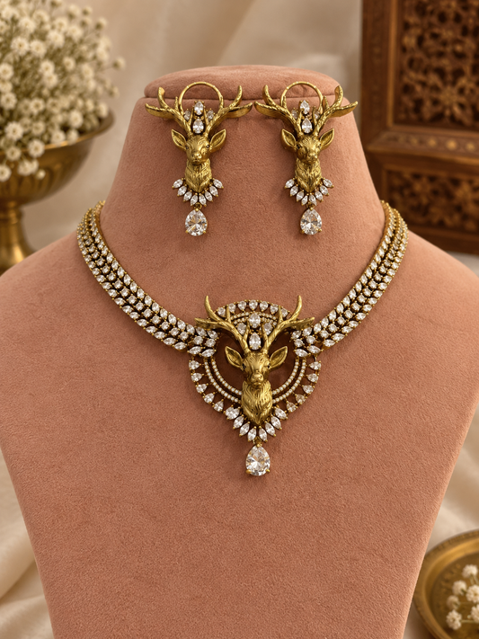 Reindeer Royal Necklace Set