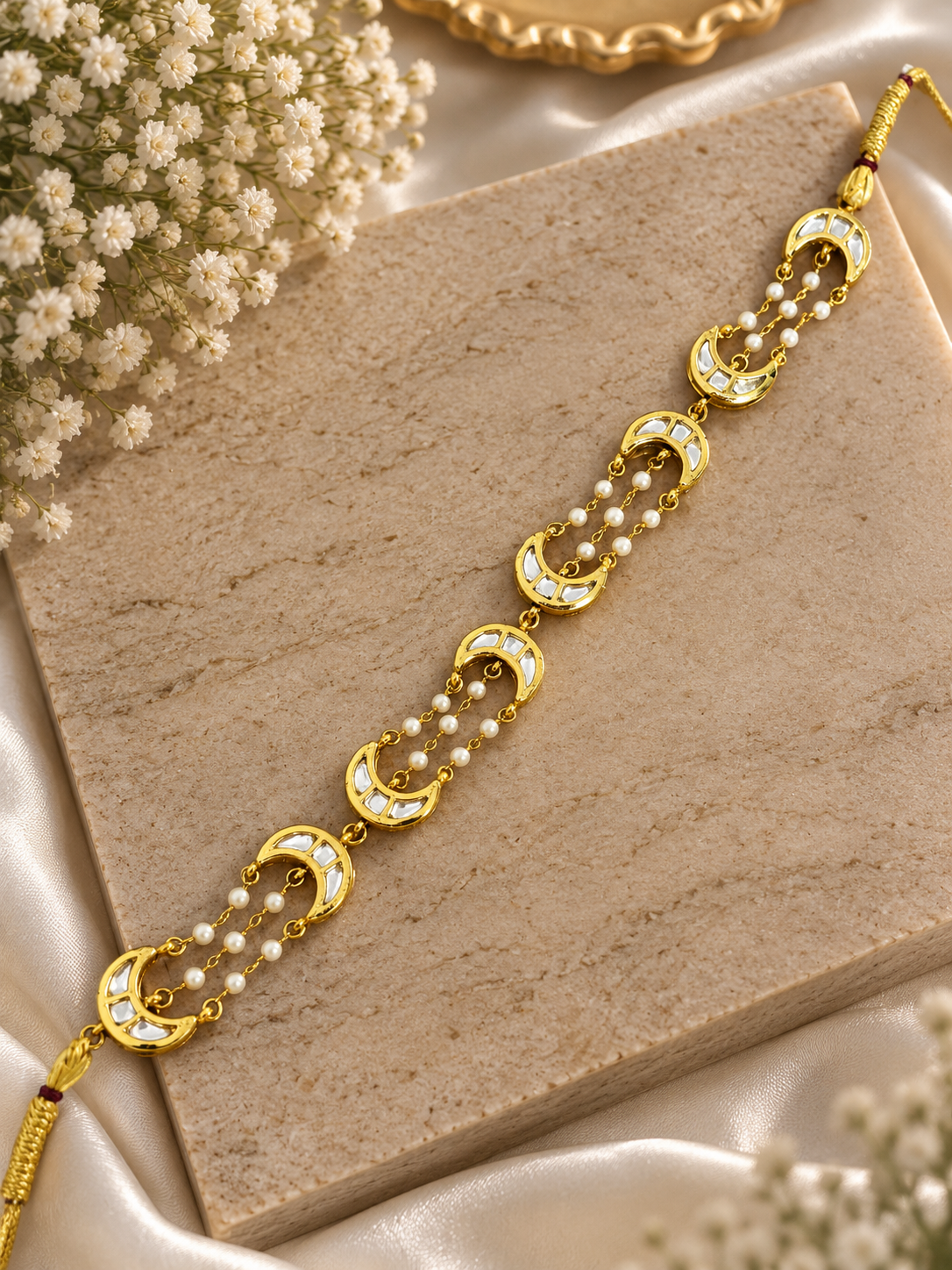 Harqat Choker