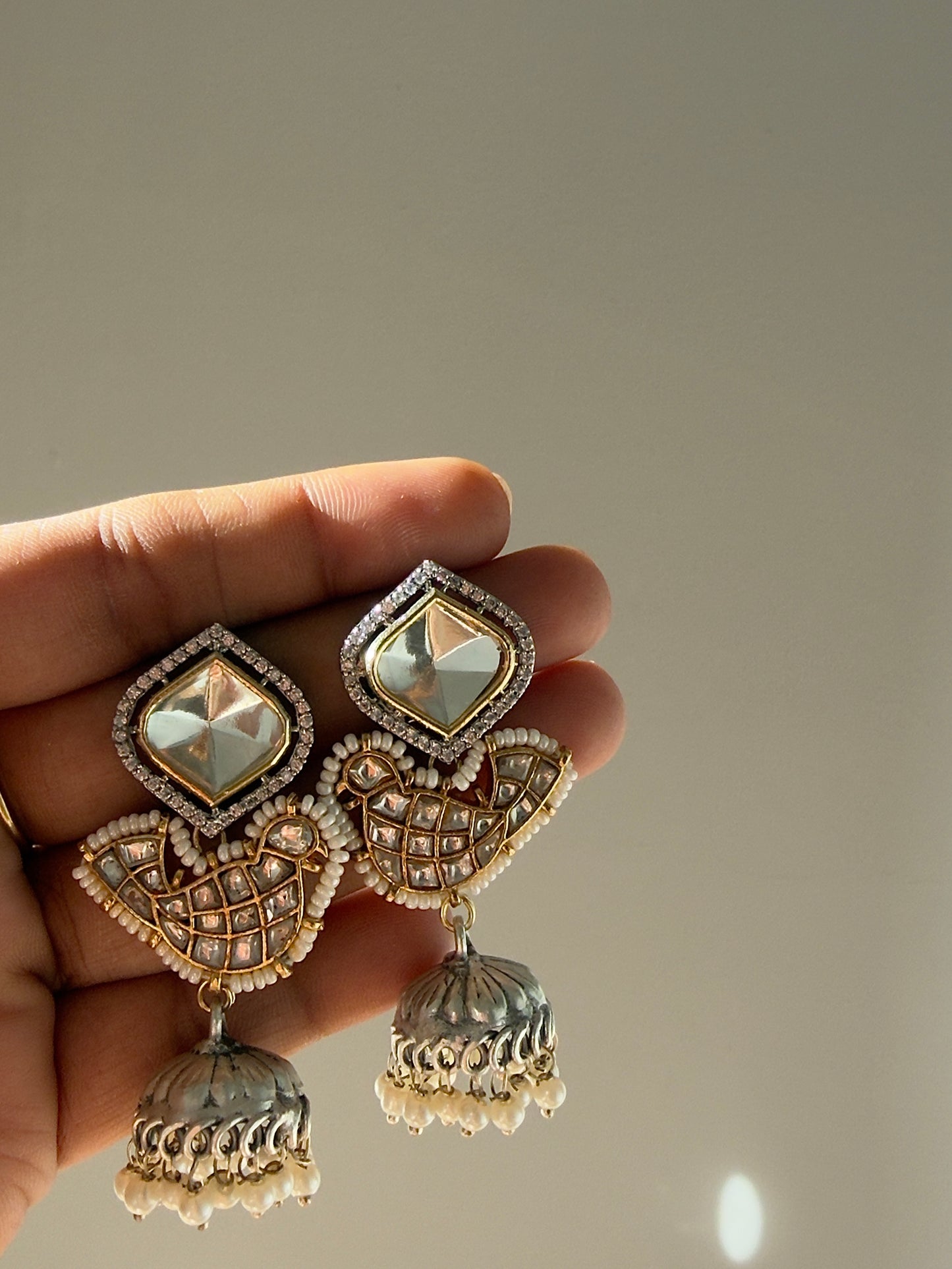 Pankh Polki Jhumka