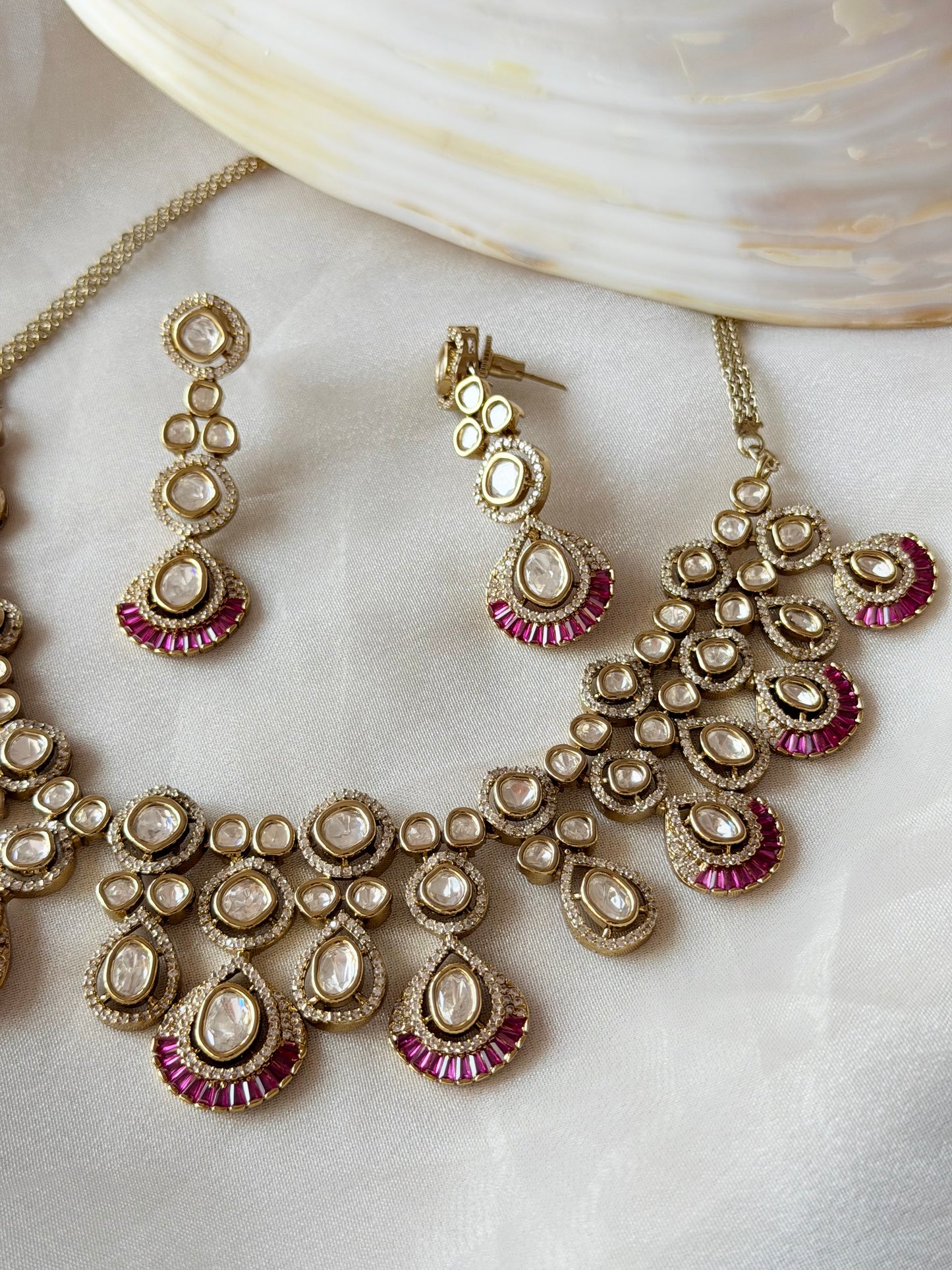 Nayab Choker Set