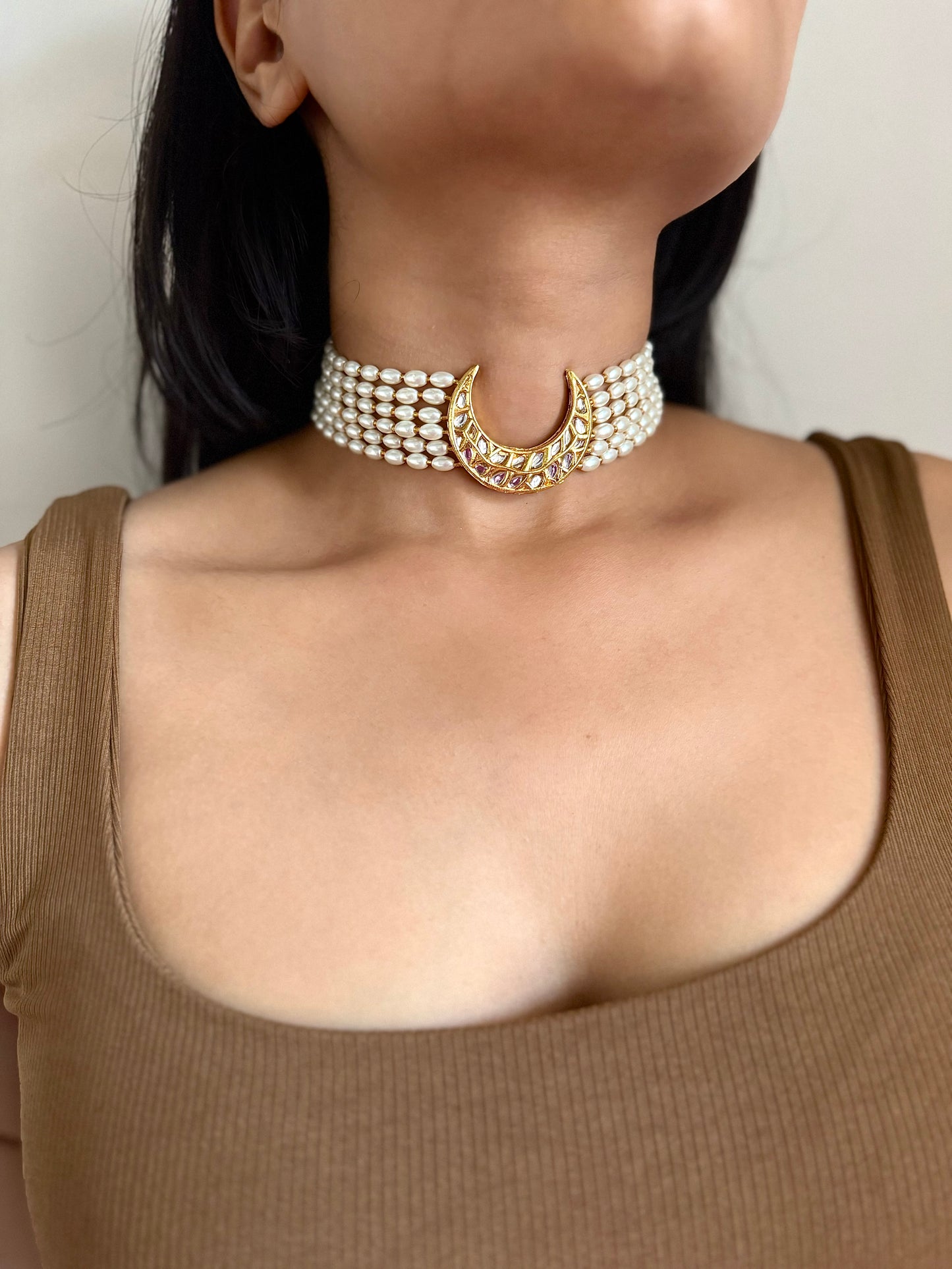 Amara Choker Set