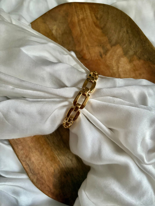 Linked Bracelet