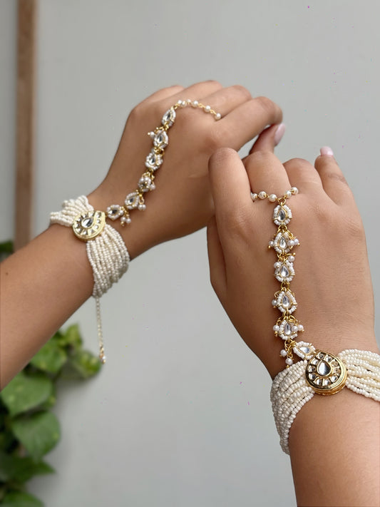Sohni Hathphool